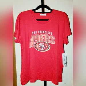 47 San Francisco 49ers Red T-Shirt NWT Size: XL